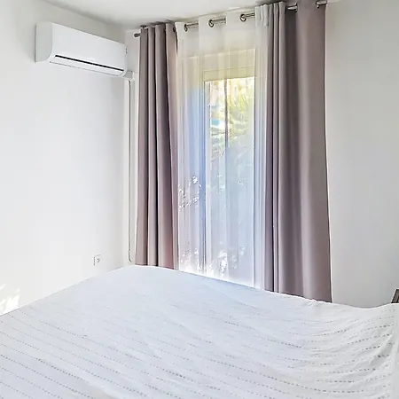 Nautica By Interhome Fréjus